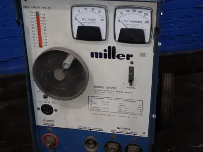 USED MILLER CP200