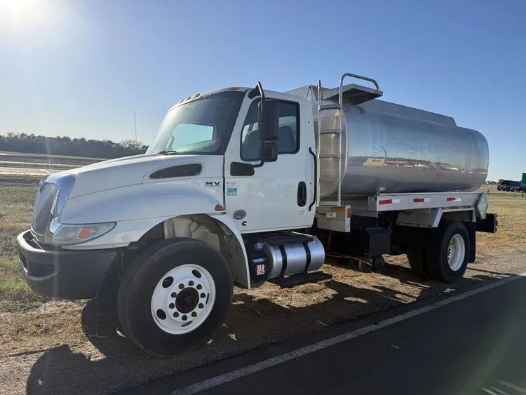 Used 2022 INTERNATIONAL AMTHOR FUEL TANK Tanker trucks Minnesota US | Carco Truck & Equipment #1514108