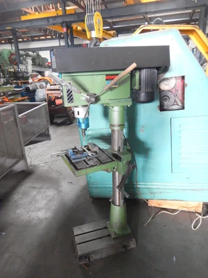 USED BROWN 10 SPEED DRILL PRESS