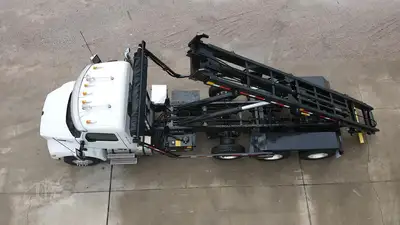 Used 2027 PETERBILT 548 Rolloff Trucks Texas US | Roll Off Truck World #1491999