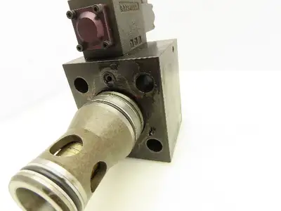 Moog Hydrolux CEE32A6RH2X06 Hydraulic 2-Way Slip-In Cartridge Solenoid Valve