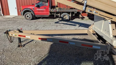 USED 2012 UNVERFERTH 3750