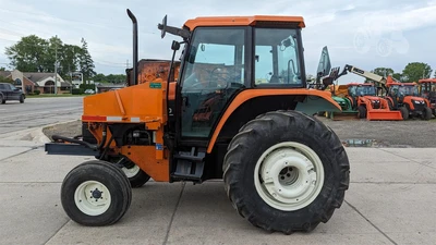 USED 1998 NEW HOLLAND TS90