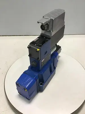 USED REXROTH 4WRPEH6C3B12L20/G24K0/A1M