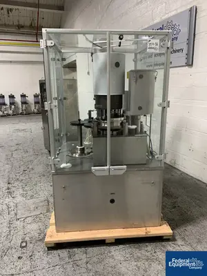 USED MG2 MG2 Futura Capsule Filling Machine Powder and Pellets