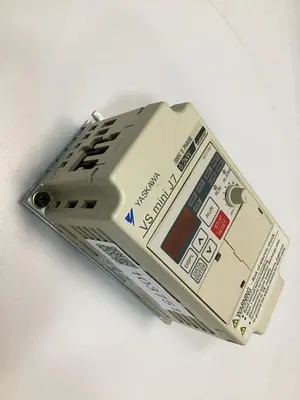USED YASKAWA CIMR-J7AA20P2