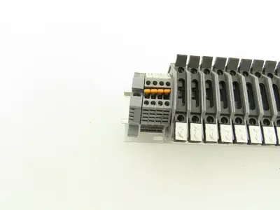 Morsettitalia EURO S4LH DIN Rail Terminal Block W/Fuse Holders Read Description