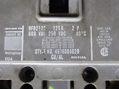 Westinghouse HFB2125 Circuit Breaker 2 Pole 125 Amp 600 VAC 250 VDC Used