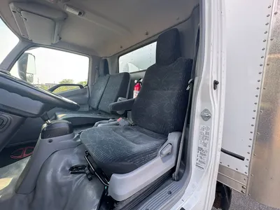 2020 HINO 195 Box Truck | Platinum Group (30)