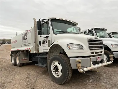 USED 2019 Freightliner M2 106 WT