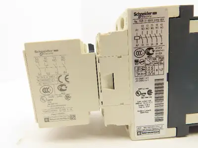 Schneider Electric CAD50 Contactor Auxiliary Block 24V LADN31 Coil Lot of 2