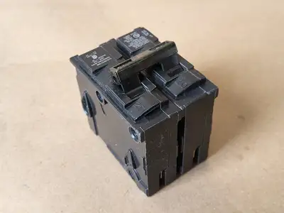 USED SIEMENS Q215