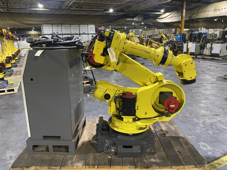 Used FANUC R-2000iA/200FO + RJ3iB Robots Michigan US | iGAM Industrial Marketplace #44967