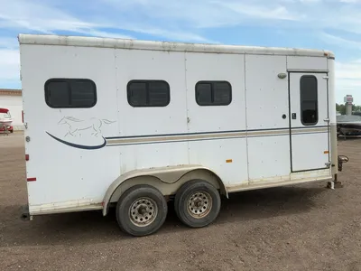 USED 2004 SUNDOWNER SUNLITE 727 TANDEM AXLE