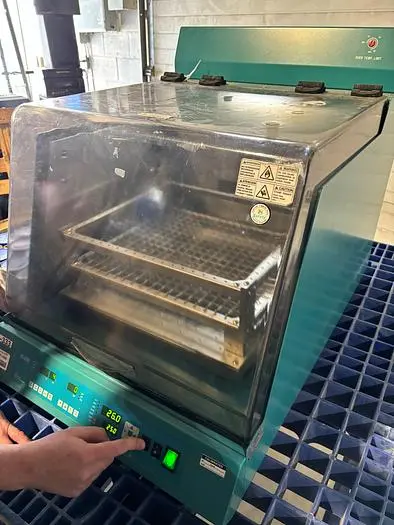 Used JEIO TECH LAB COMPANION SI-600 - AAH2306U Shakers Ontario CA | The Equipment Kings #395665