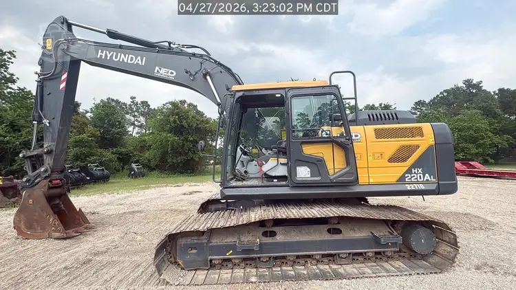 Used 2025 HYUNDAI HX220AL Crawler Excavators Texas US | National Equipment Dealers #1422268