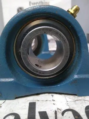 New | in-Stock PEER P205 Bearings | Surplus Asset Holdings #1194466
