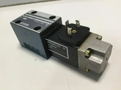 USED BOSCH 0 810 090 133