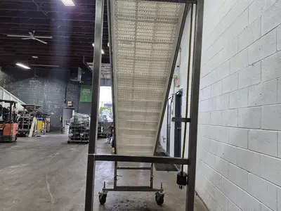 7.5 Feet Incline Conveyor