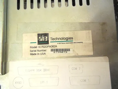 USED GE FANUC IC752DPA062A OPERATOR INTERFACE IC752DPA062A