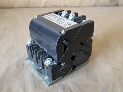 NEW SIEMENS 40DP32AF