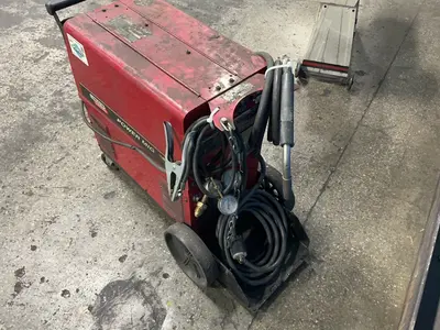 Used LINCOLN ELECTRIC POWER MIG 350MP Mig Welders Ohio US | HGR 24 #1343907