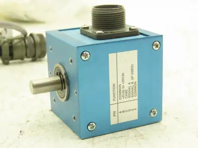 Dynapar Controls 2106001010 Danaher Servo Motor Encoder 3/8" Shaft 5-26V