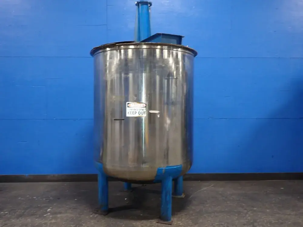 800 Gallons S/s Tank W/ Agitator