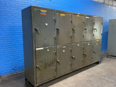 Used STRONG HOLD _UNKNOWN_ Cabinets Ohio US | HGR 24 #1358044