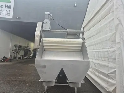 Incline Conveyor with Dip Tank