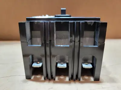 USED WESTINGHOUSE FB3070V