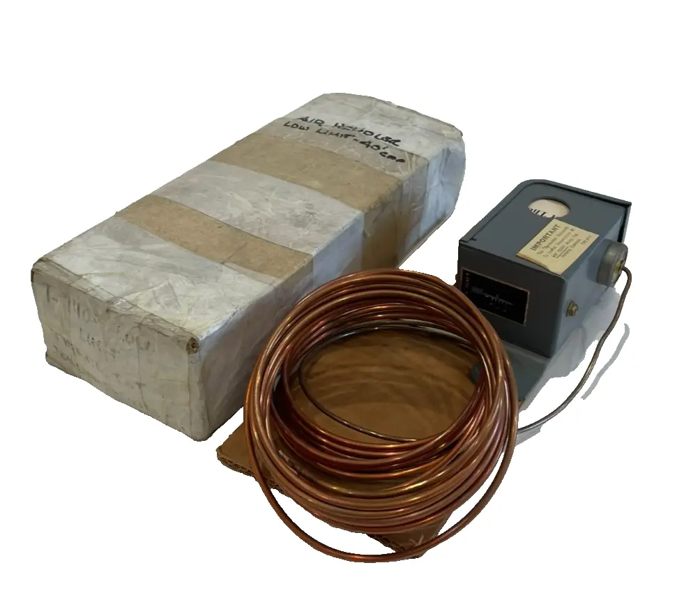 NEW JOHNSON CONTROLS T-7408-2 PRESSURE SWITCH 02-368-71