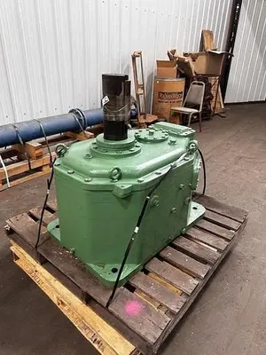 Amarillo 1712.5   Right Angle Double Reduction Cooling Tower Gearbox   Ratio 14.1