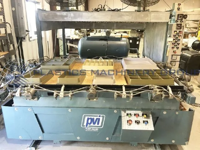 Used _UNKNOWN_ _UNKNOWN_ Forming Machine | Plastics Machinery Group #686113