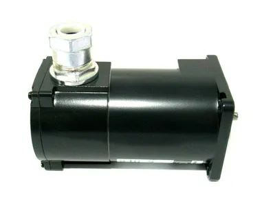 NEW ORIENTAL MOTOR 2RK6GN-CW2BJ REVERSABLE MOTOR 2RK6GNCW2BJ