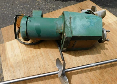 Used WILL FLOW MIXING TANK 525 GALLON Stainless Steel Tanks New Jersey US | Champion Trading Corporation #1269539