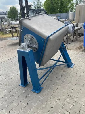 Used _UNKNOWN_ 560 Litre Tumble Mixers PL | Perry Equipment #1285524