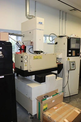 Used 1995 Agie MONDO 20, 1995, FUTURA II CNC, 40 AMPS EDM Sinkers New Jersey US | Machinery Values #1166588