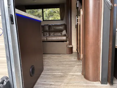 Used 2018 CHEROKEE GREY WOLF 27DBS Campers, Caravans, Motorhomes Michigan US | Miedema Asset Management Group #1437137