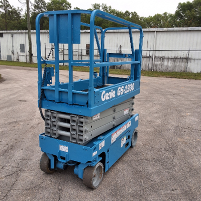 USED 2018 Genie GS-1930