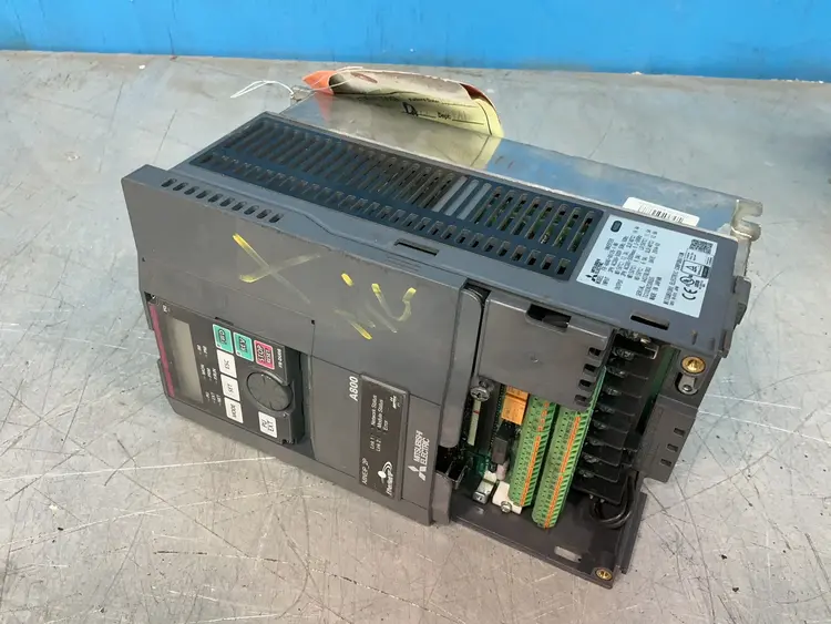Used 2014 MITSUBISHI ELECTRIC FRA840001261N6 Variable Speed Drives Ohio US | HGR 24 #1291891