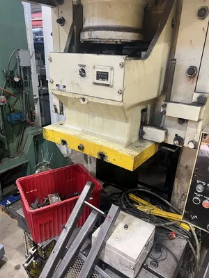 USED 1995 KOMATSU PRESSES KOMATSU OBS 150-3 PRESS
