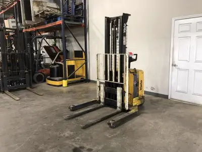 USED 2003 YALE MSW040LE