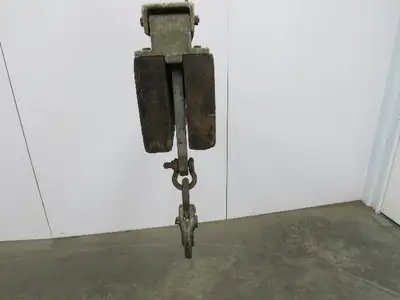 Sackett 4000Lb Forklift Battery Lifter Beam 27-42" Adj Width Hooks