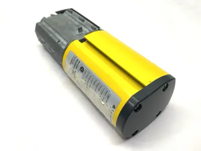 Used Leuze Electronic Single Light Beam Safety Device Receiver 66573400 Light Curtains & Grids Michigan US | Maverick Industrial Sales #1475354