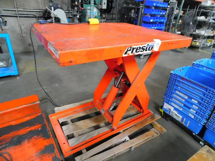 Used PRESTO XL36-30 Scissor Lifters Texas US | Aucto #1307127