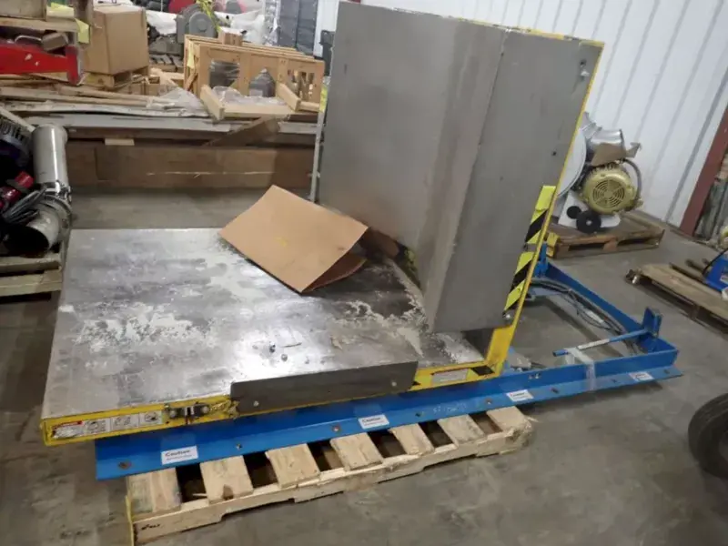 Used INDUSTRIAL HYDRAULICS _UNKNOWN_ Platform Lifters Ohio US | Yoder Brothers machinery #1323254