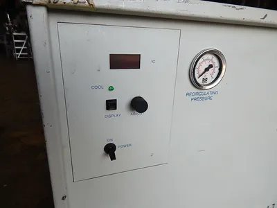 USED NESLAB RECIRCULATION CHILLER CFT-150
