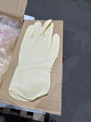 PIP 100-323000 L CLEANROOM LATEX TEXTURED 7MI