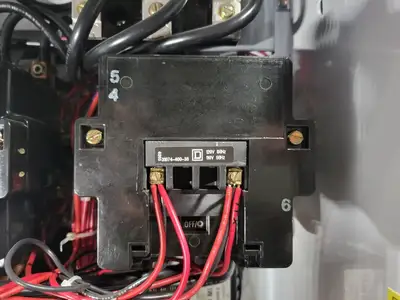 USED SQUARE D MODEL 6